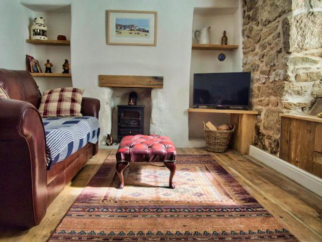 קמבורן Knocker Cottage Is A 3 Bedroom Made Up Of 1 Double Bedroom And 2 Small Double Bedrooms In Small Village 10 Min To Beaches מראה חיצוני תמונה
